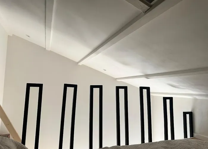 Hébergement de vacances écrin Eminence à Louer *