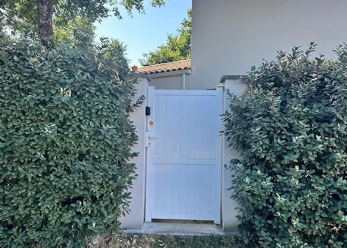 Holiday home Ecrin Eminence A Louer Les Mathes